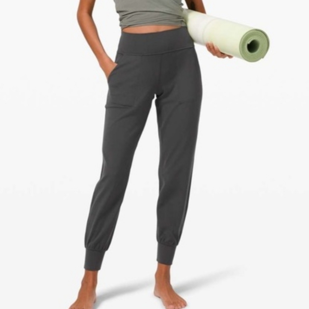 lululemon athletica Women's Dark Gray High-Rise Jogger Leggings